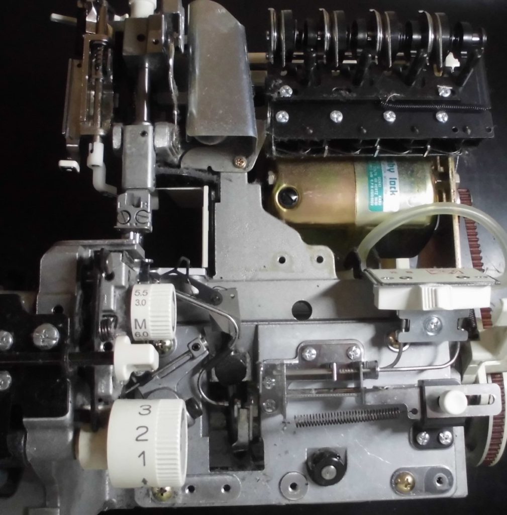 BL515(衣縫人)の分解オーバーホールメンテナンス修理|(株)ジューキbabylockミシン