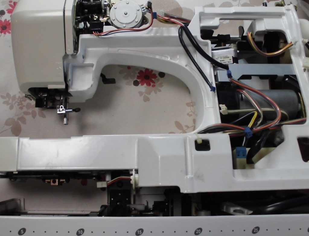 SecioEXⅢ(model9201)の分解オーバーホールメンテナンス修理|JANOMEミシン