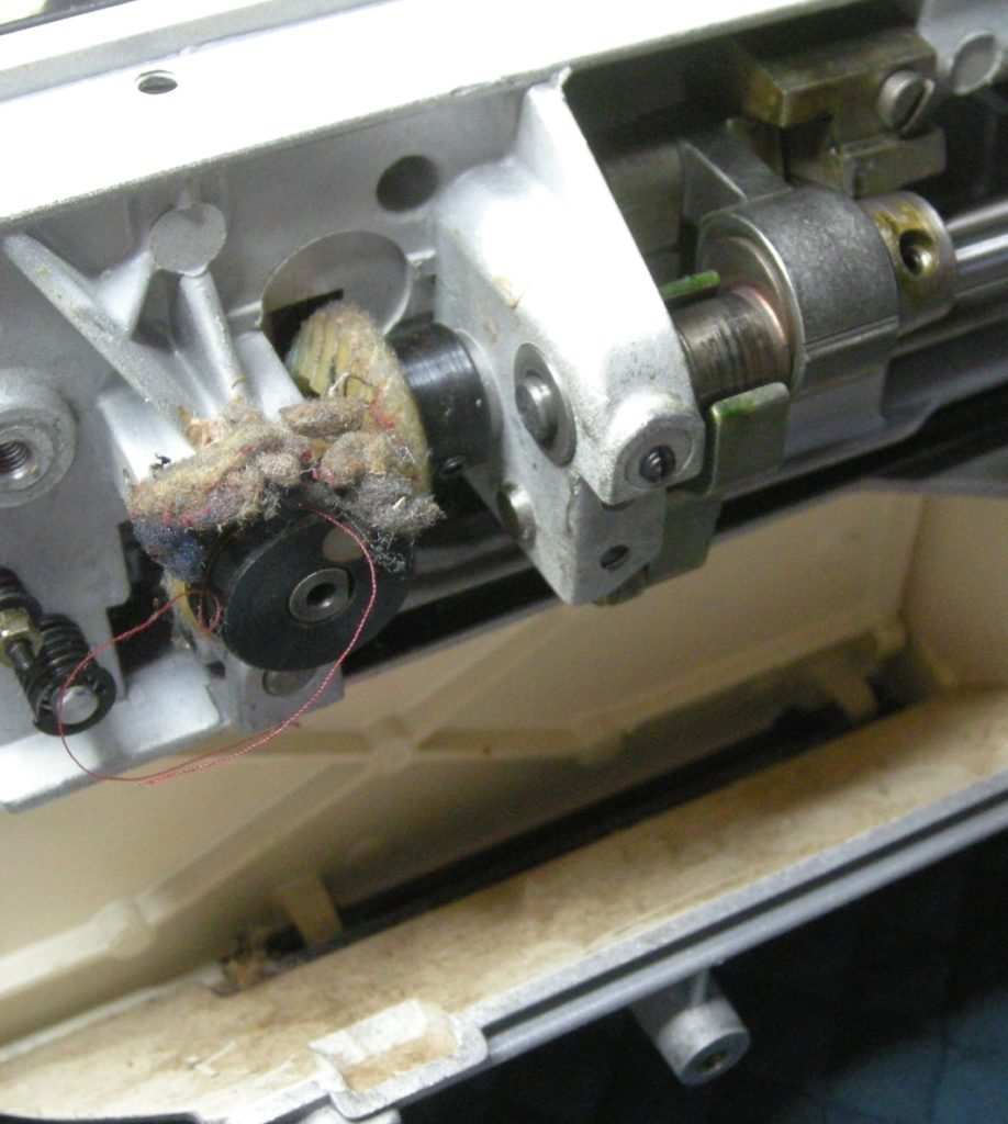 MON AMIⅡdeluxe390の分解オーバーホールメンテナンス修理|SINGERミシン