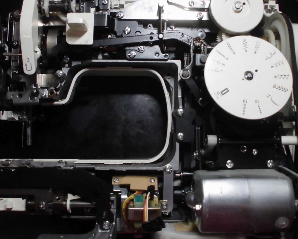 アニュドールY101DXの分解オーバーホールメンテナンス修理｜ジャノメミシン