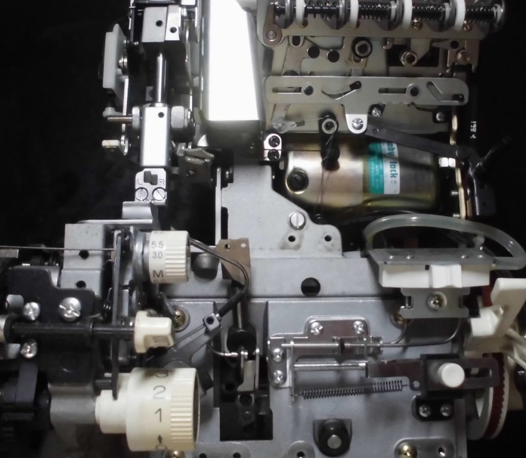 糸取物語BL66の分解オーバーホールメンテナンス修理|babylockミシン