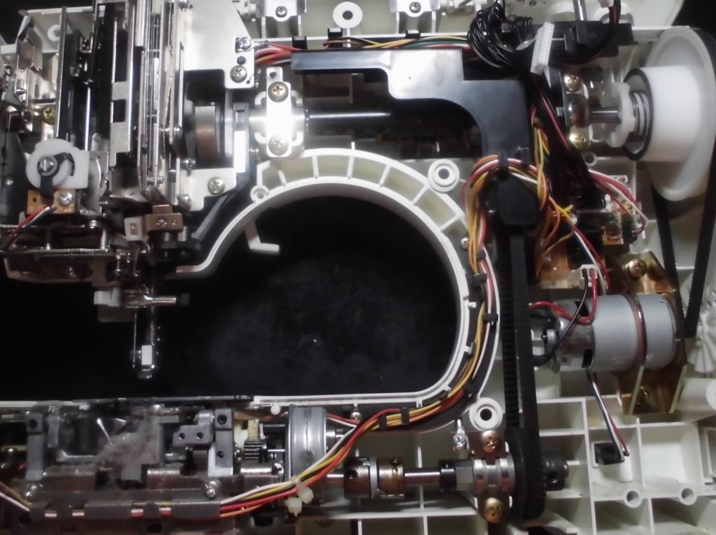P100の分解オーバーホールメンテナンス修理|ブラザーミシン