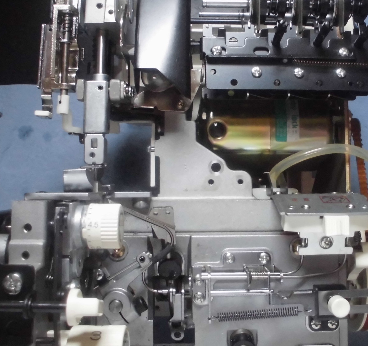 衣縫人BL34の分解オーバーホールメンテナンス｜ジューキbabylockミシン