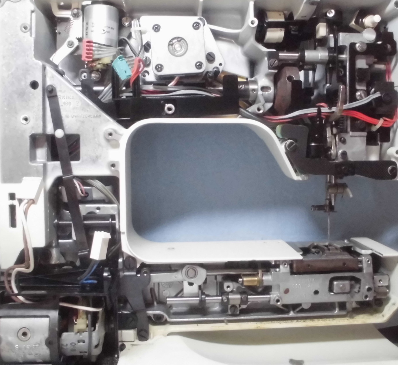 ホリデーヌ1240の分解オーバーホールメンテナンス｜Holidaynu/BERNINA