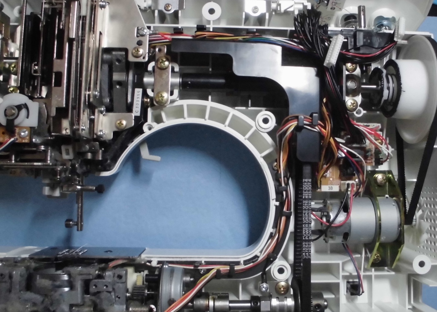 イノヴィスN80の分解オーバーホールメンテナンス修理｜brotherミシン/EMS09シリーズ