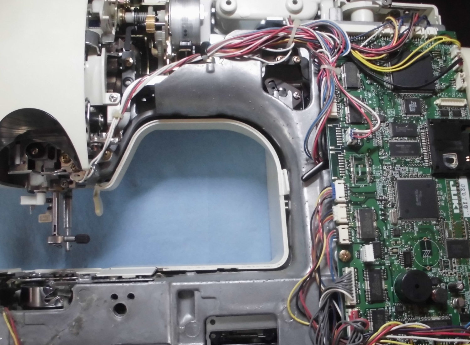 JUREVE HZL-010の分解オーバーホールメンテナンス｜JUKIミシン修理