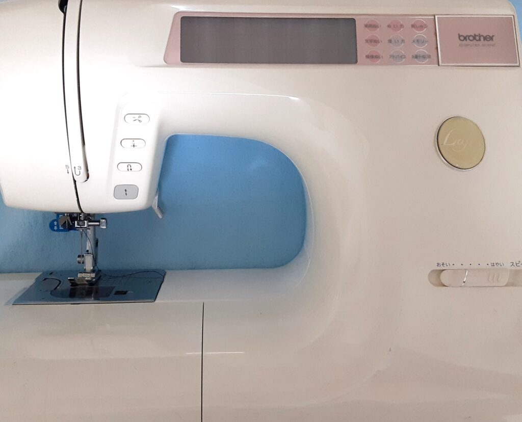 ブラザーミシンの修理 LAPIS ZZ3-B877